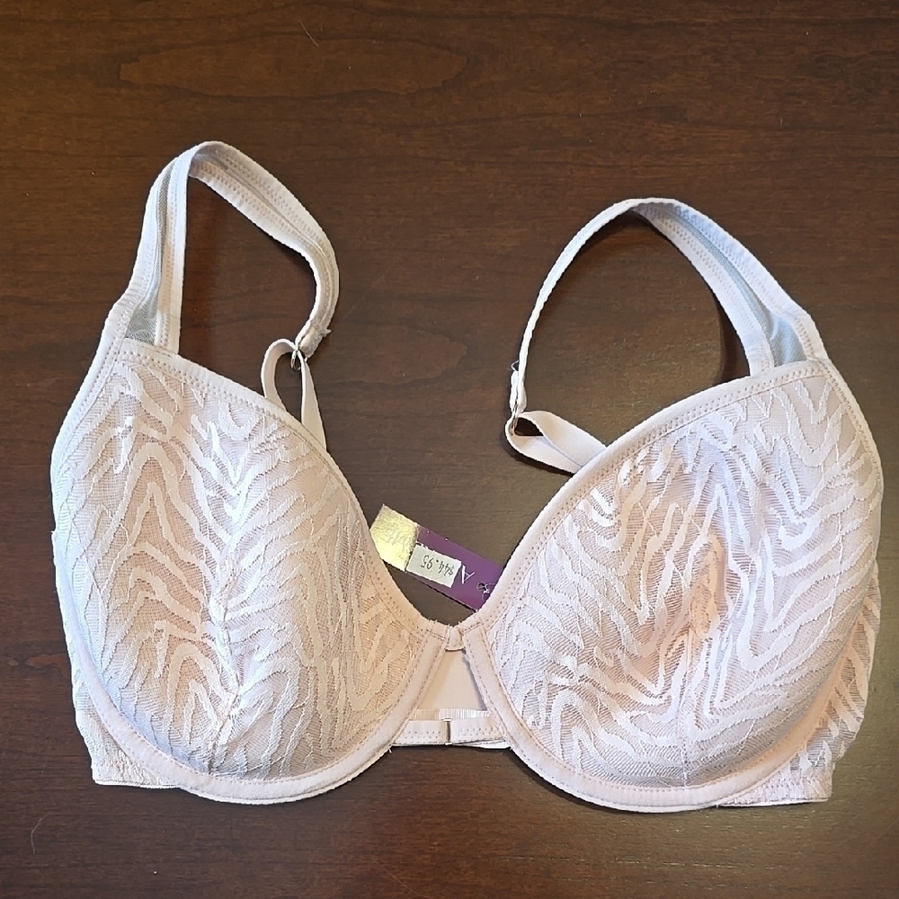 Adore Me Pink Lace Bra New